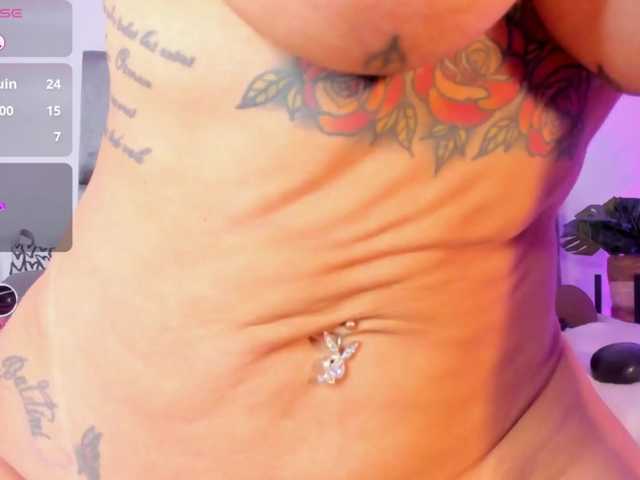 Lia-johnsonn's BongaCams show and profile