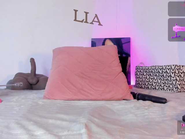 Lia-johnsonn's BongaCams show and profile