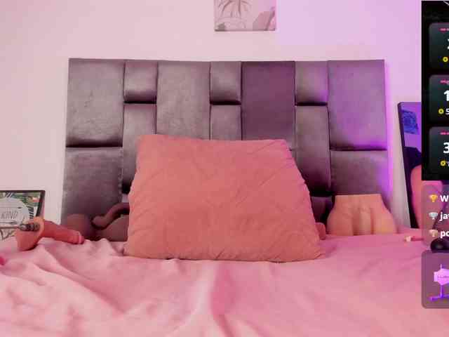 Lia-johnsonn webcam