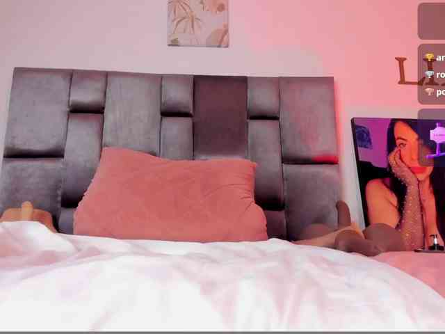 Lia-johnsonn webcam