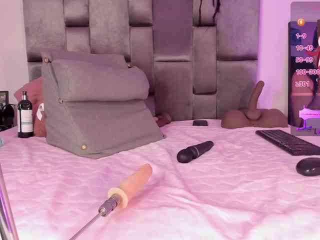 Lia-johnsonn webcam
