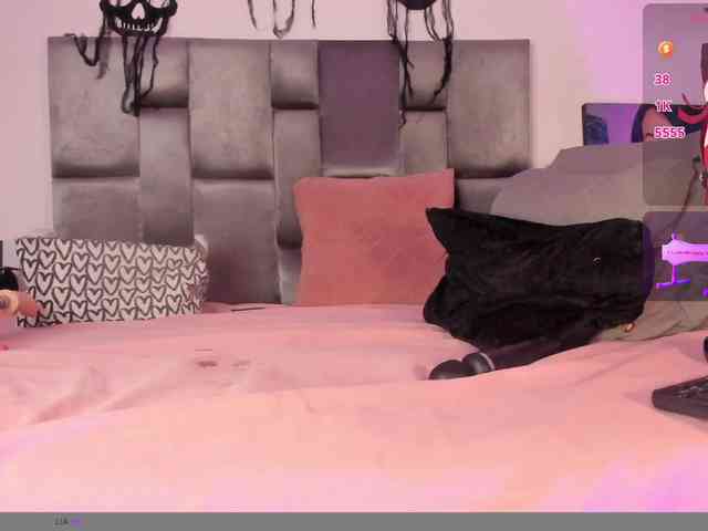 Lia-johnsonn webcam