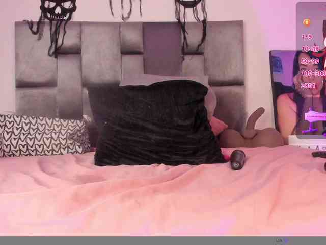 Lia-johnsonn webcam