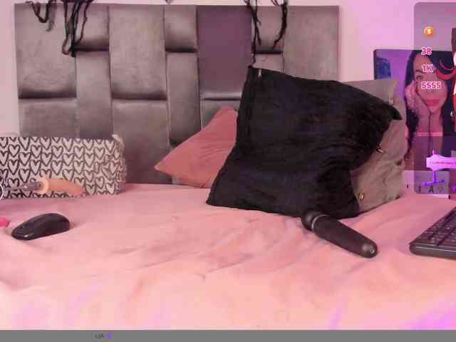 Lia-johnsonn webcam