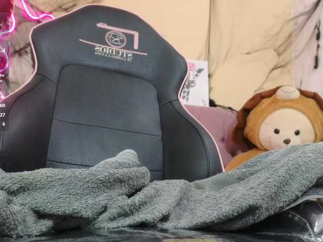  Chiara-tay chat room