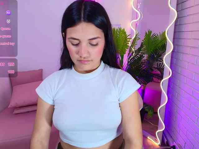 Chiara-tay webcam