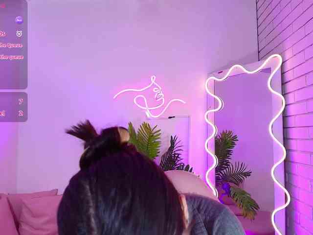 Chiara-tay webcam