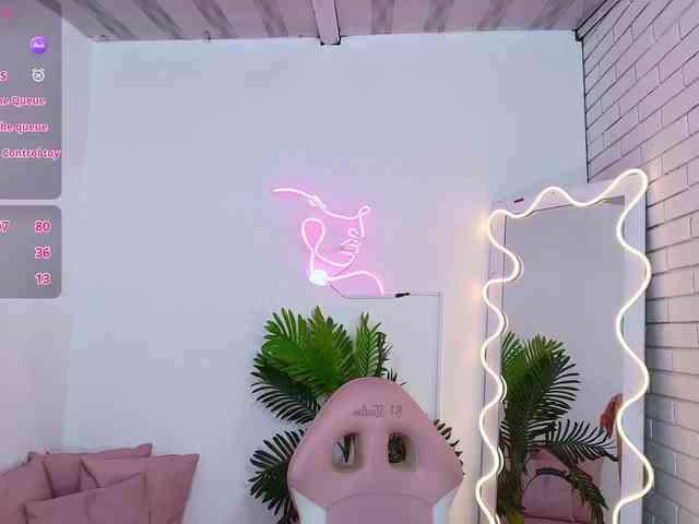 Chiara-tay webcam