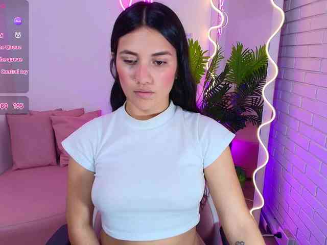 Chiara-tay webcam
