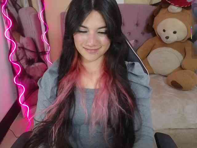 Chiara-tay webcam