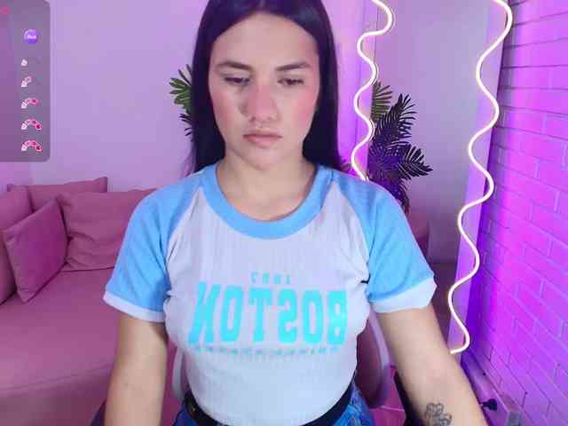 Chiara-tay webcam