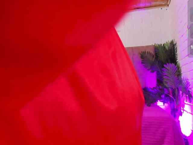 Chiara-tay webcam