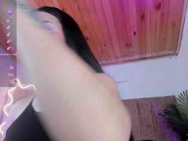 Chiara-tay webcam