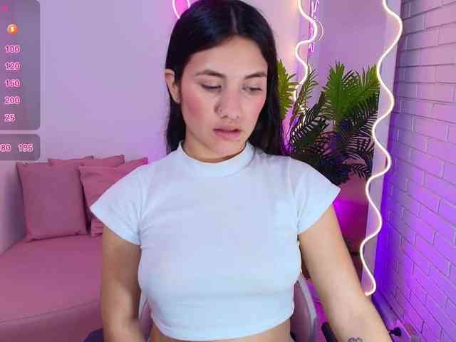 Chiara-tay webcam