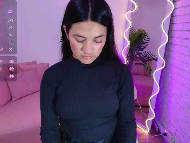 Chiara-tay webcam