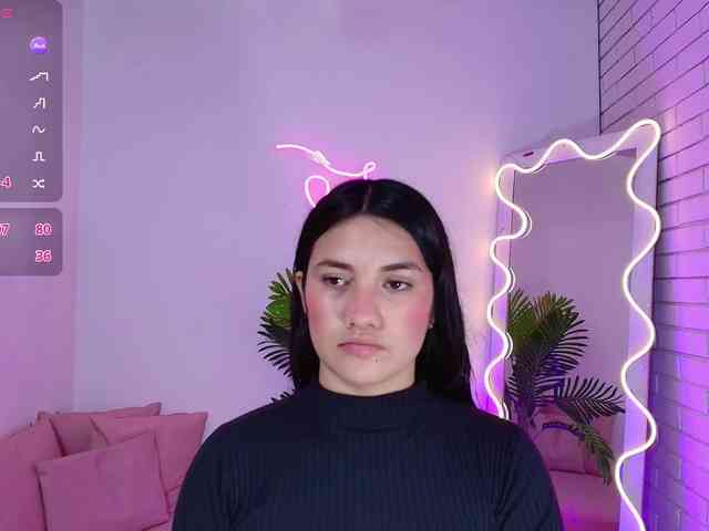 Chiara-tay webcam