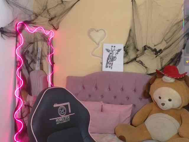 Chiara-tay webcam