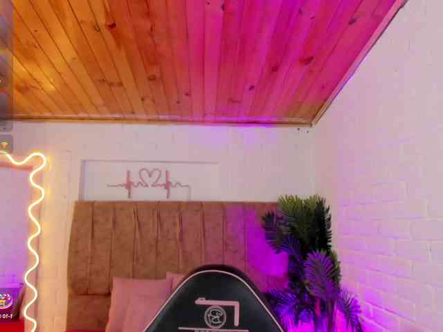 Chiara-tay webcam
