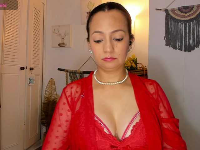 anaruiz's BongaCams show and profile