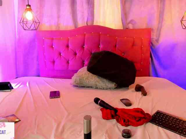 Wild-lilhy webcam