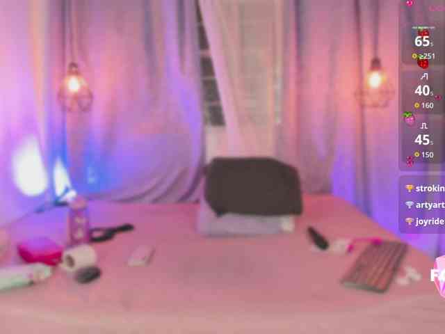 Wild-lilhy webcam