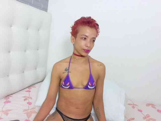 Laura_cocksucker webcam
