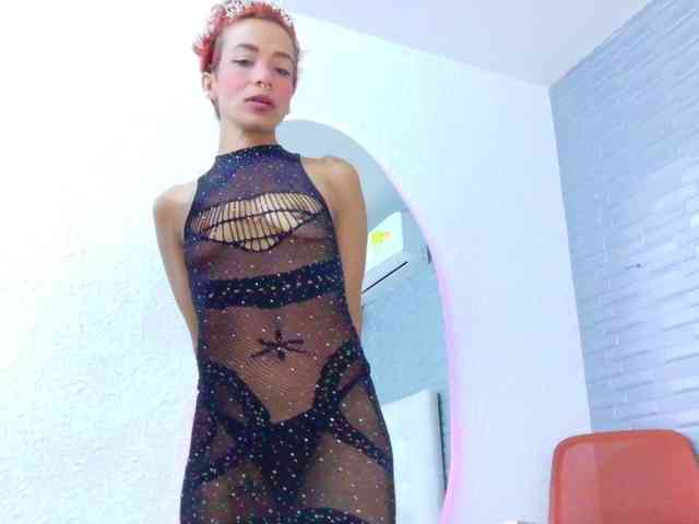 Laura_cocksucker webcam