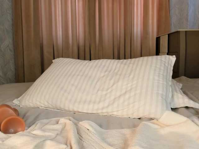 hayneiko's BongaCams show and profile