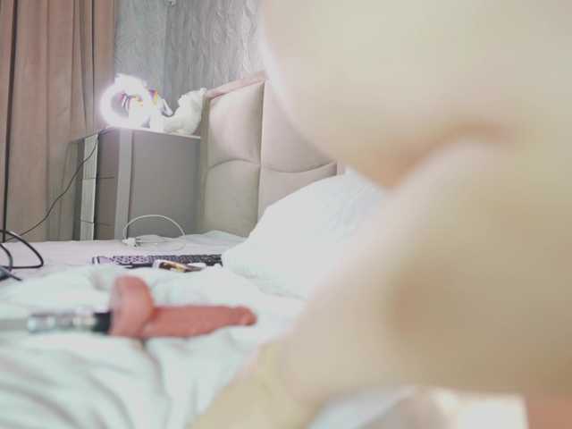 hayneiko's BongaCams show and profile