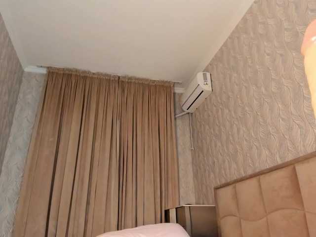 hayneiko's BongaCams show and profile