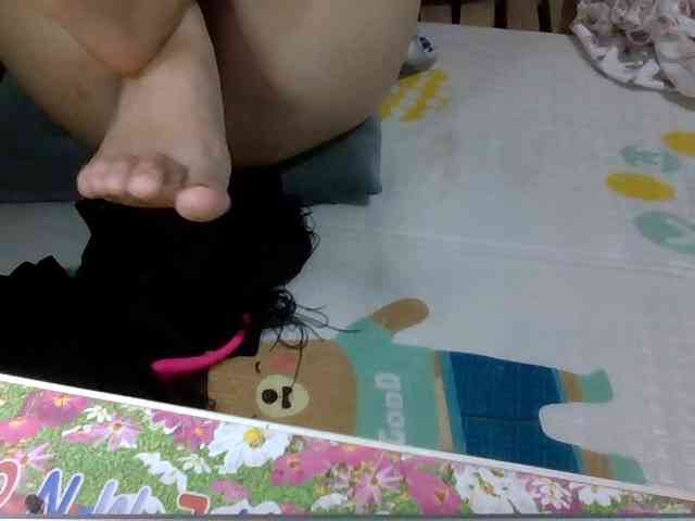 Bong-999 webcam