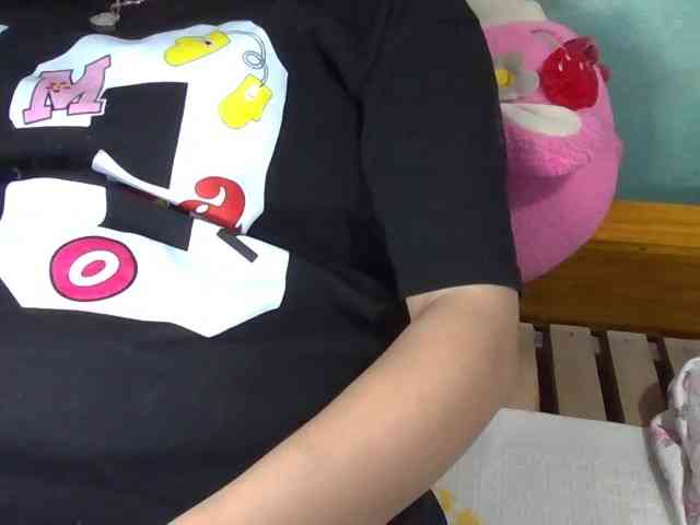 Bong-999 webcam