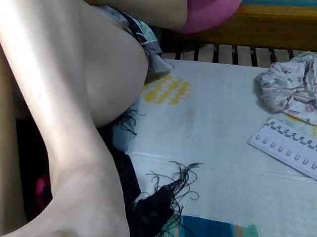 Bong-999 webcam