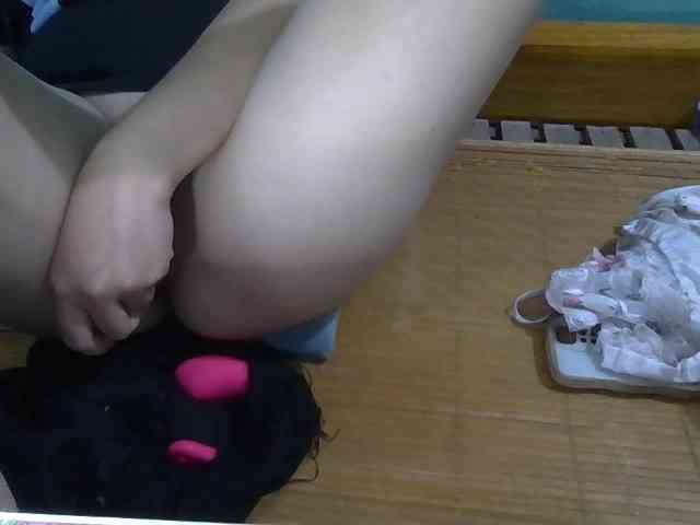 Bong-999 webcam