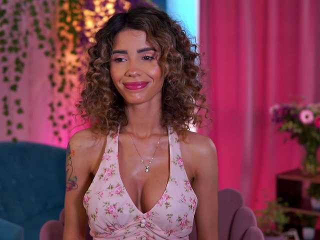 TheAyana from BongaCams