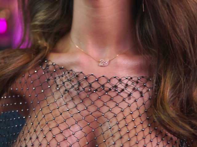 TheAyana Live Webcam on BongaCams
