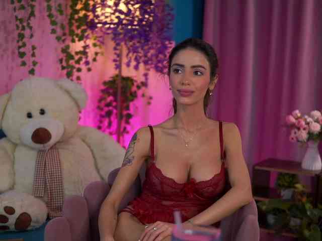 TheAyana Live Webcam on BongaCams