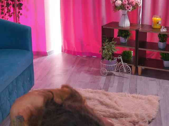 TheAyana's webcam live show