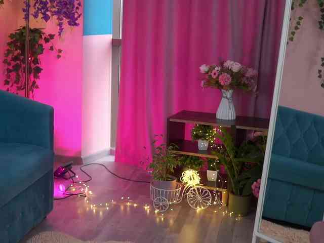 real web cam show TheAyana