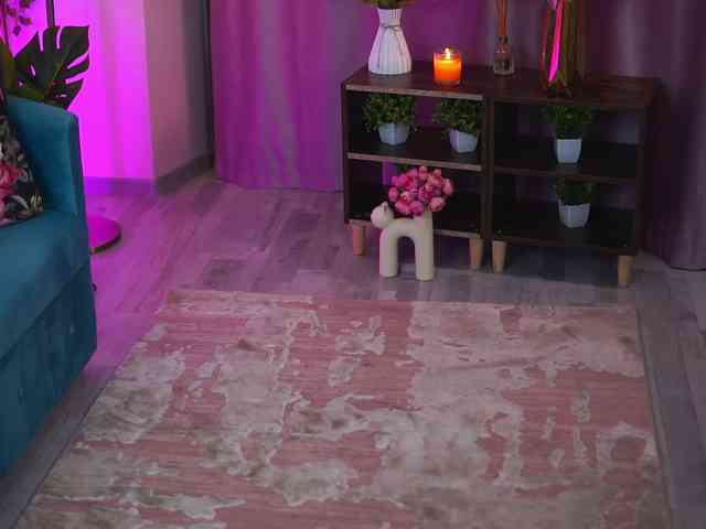 chat cam online TheAyana