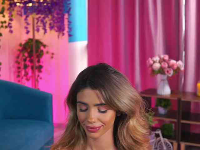 TheAyana's webcam live show
