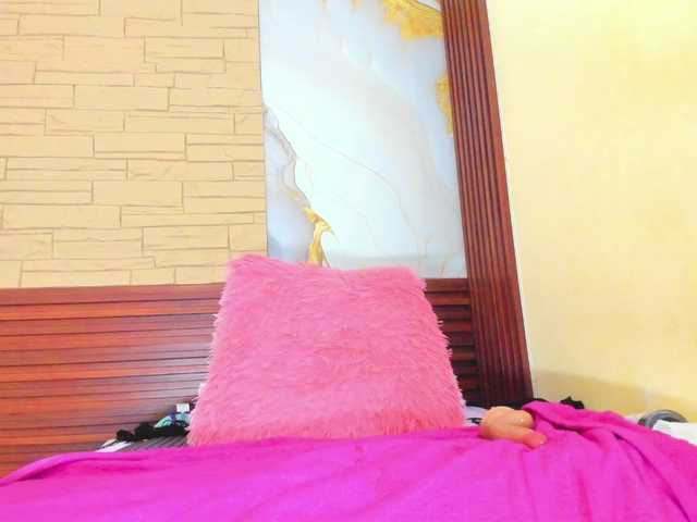 margiestrongg303av webcam