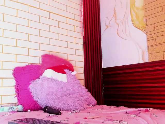 margiestrongg303av's BongaCams show and profile