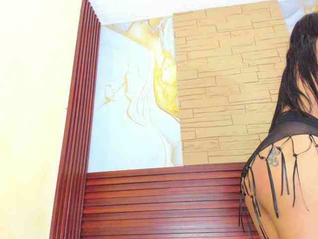 margiestrongg303av webcam