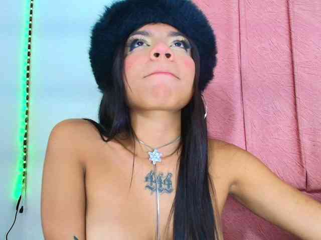 margiestrongg303av webcam