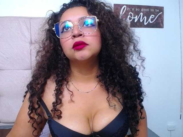 mairahot303av