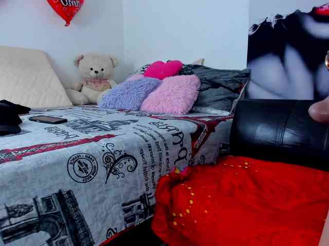 free adult cam to cam Angelinefocus