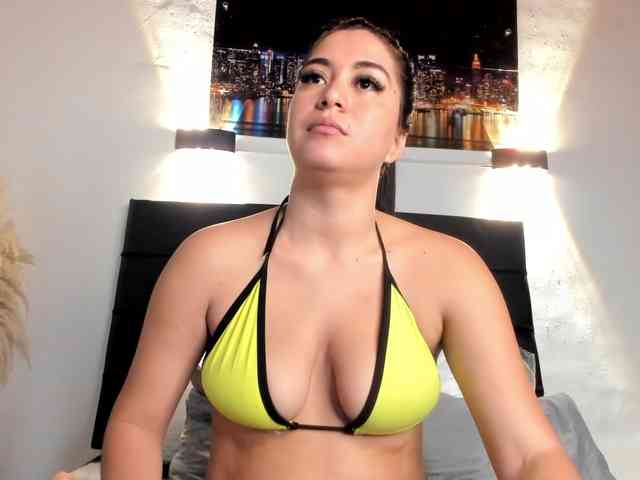 SweetMoniica SweetMoniica