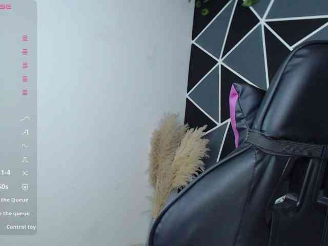 LaureenMoon webcam