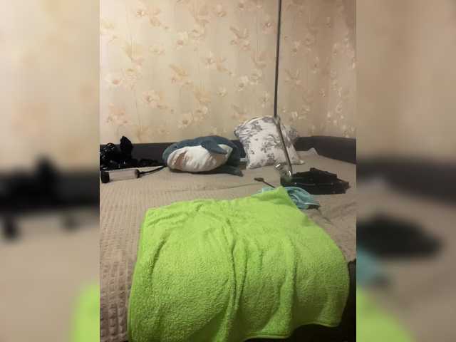 MadmenLovers's BongaCams show and profile